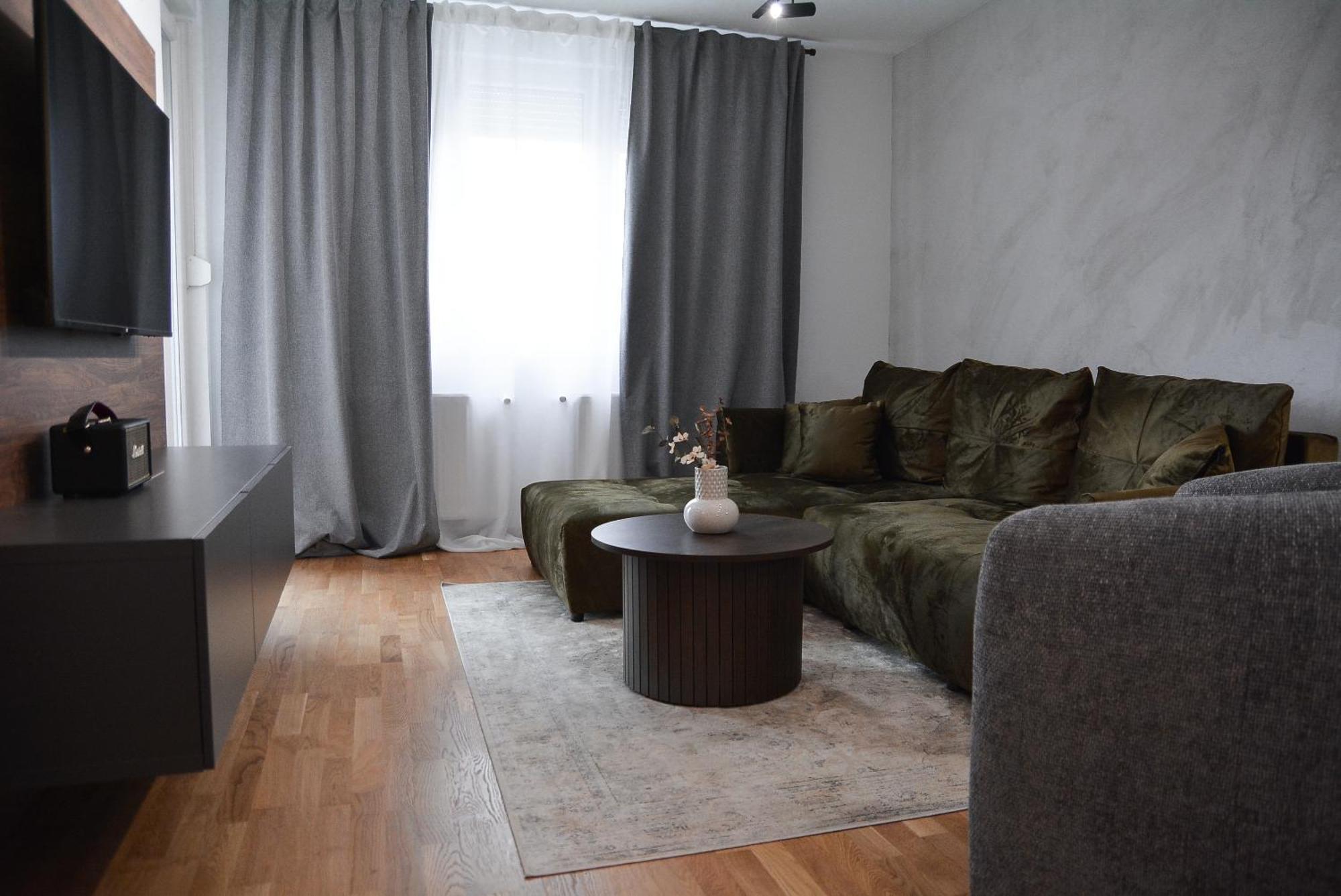 Crown Apartment 3 Subotica Extérieur photo